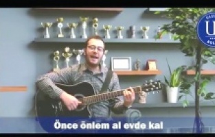 Uludağ Koleji’nden müzikli ‘Evde Kal’ çağrısı