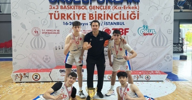 Bursa Sınav Koleji Türkiye Şampiyonu